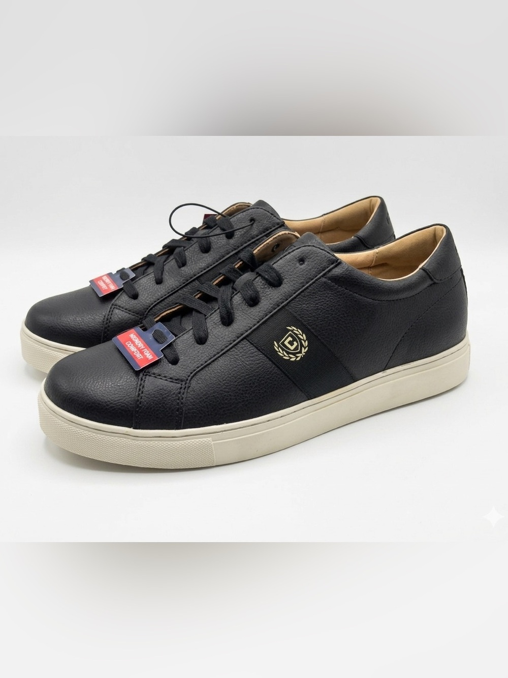 NEW in BOX!! Chaps Men's Black Casual Sneakers with Cream Sole - Elegant Low-Top